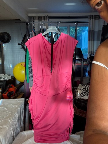 Pink roost body - pink,