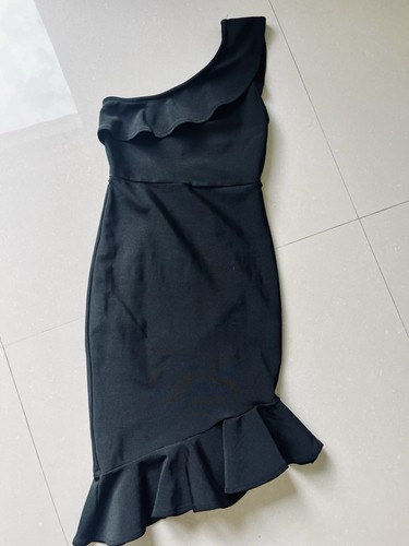 Black one shoulder body - black, one-shoulder