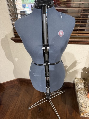Singer adjustable dress form - singer,