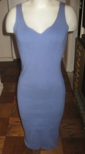 Body hugging sleeveless neck - body,